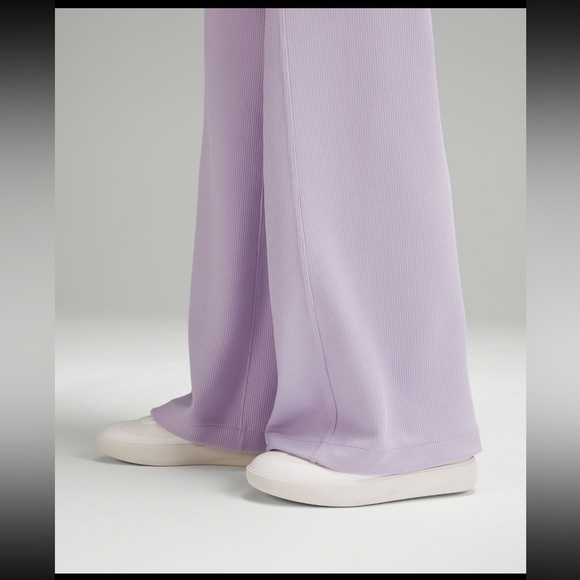 Lululemon Ribbed Softstreme Mid-Rise Pant 32" / Lilac Ether NWT - Picture 6 of 7